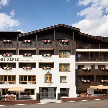 Hotel Des Alpes La Villa  Esterno foto